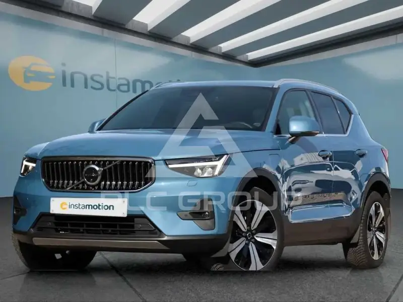 2022 Volvo XC40