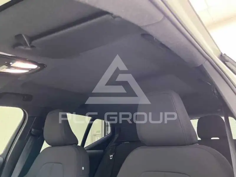 2022 Volvo XC40
