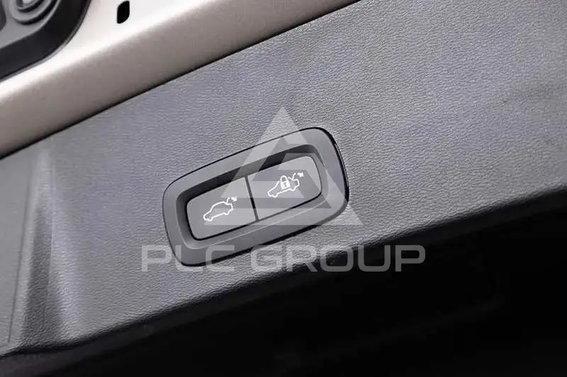 2022 Volvo XC40