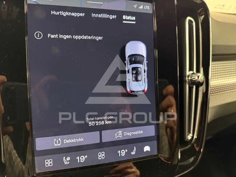 2022 Volvo XC40