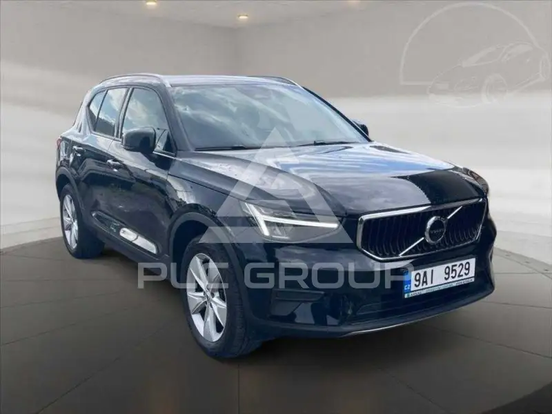 2022 Volvo XC40