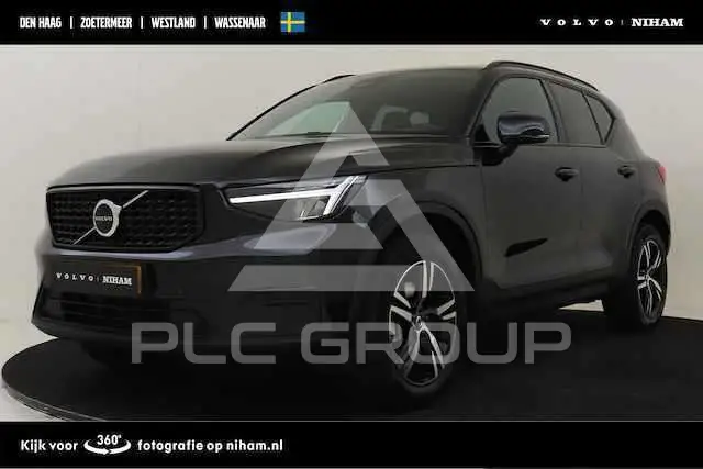 2022 Volvo XC40