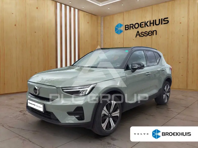 2022 Volvo XC40