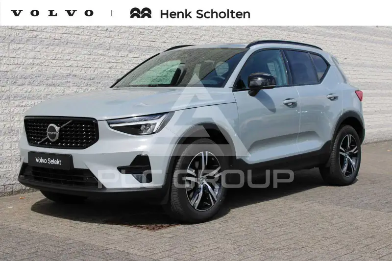 2022 Volvo XC40