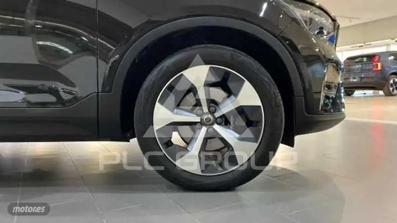 2022 Volvo XC40