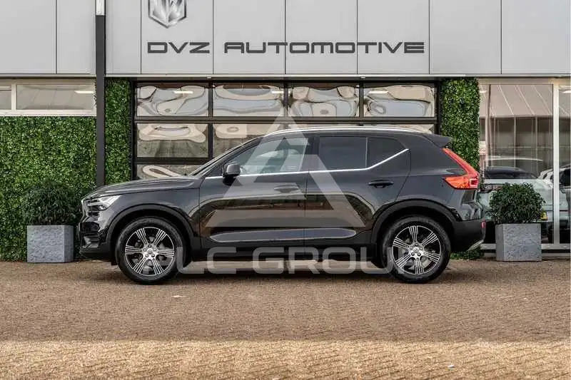 2022 Volvo XC40