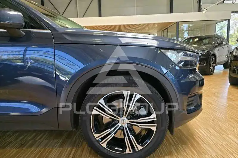 2022 Volvo XC40