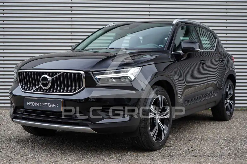 2022 Volvo XC40