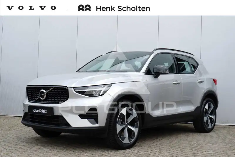 2022 Volvo XC40