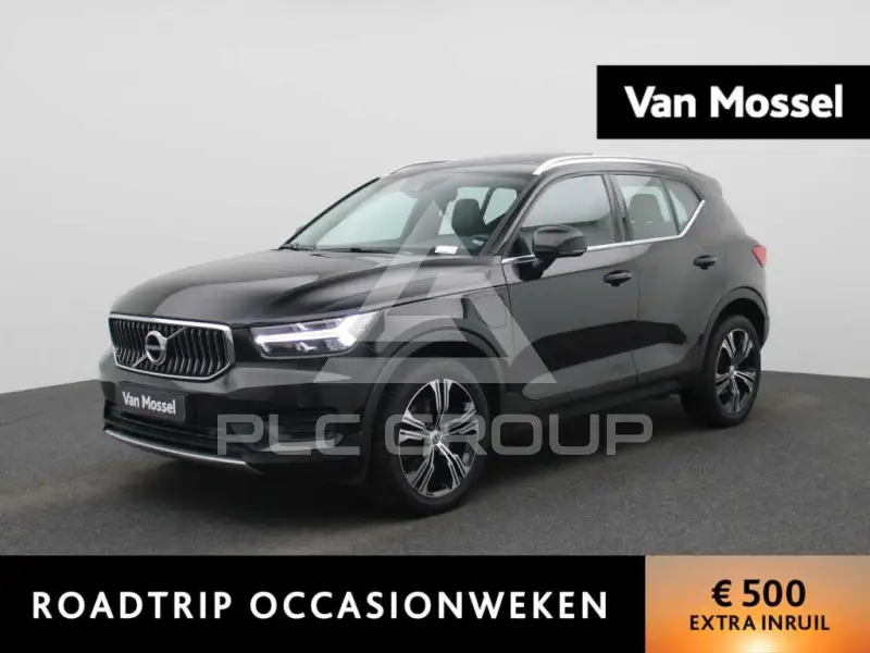 2022 Volvo XC40
