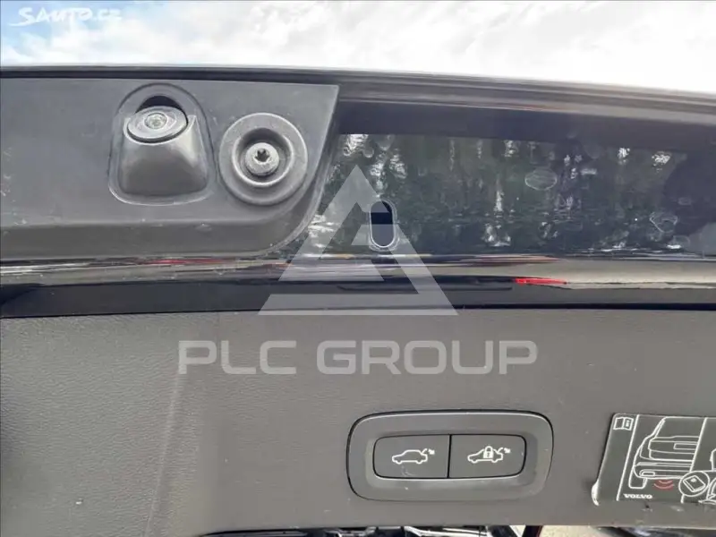 2022 Volvo XC40
