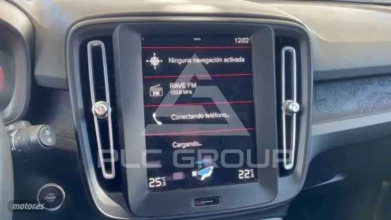 2022 Volvo XC40