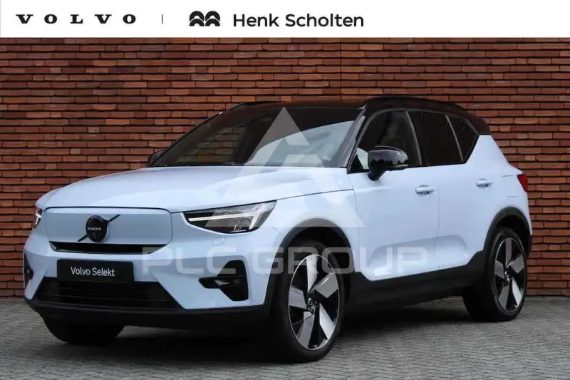 2022 Volvo XC40