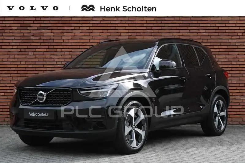 2022 Volvo XC40