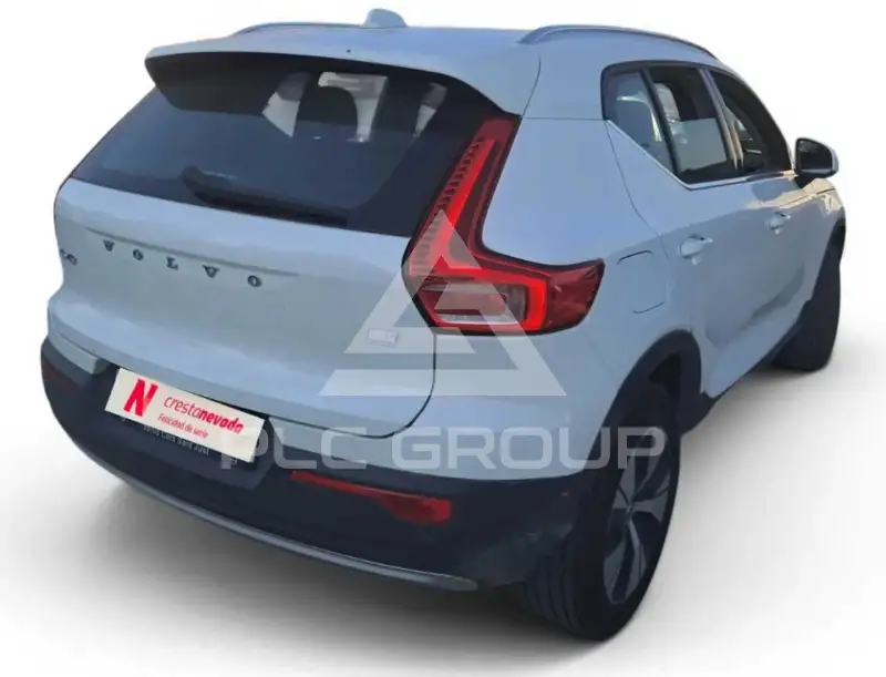 2022 Volvo XC40
