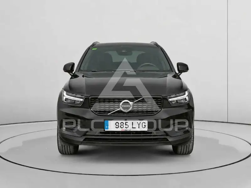 2022 Volvo XC40
