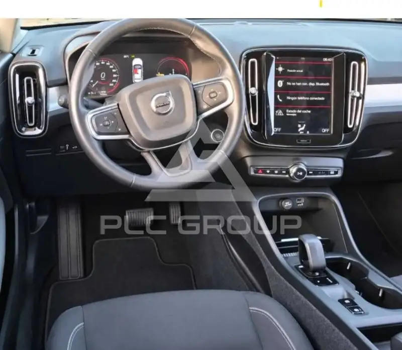 2022 Volvo XC40