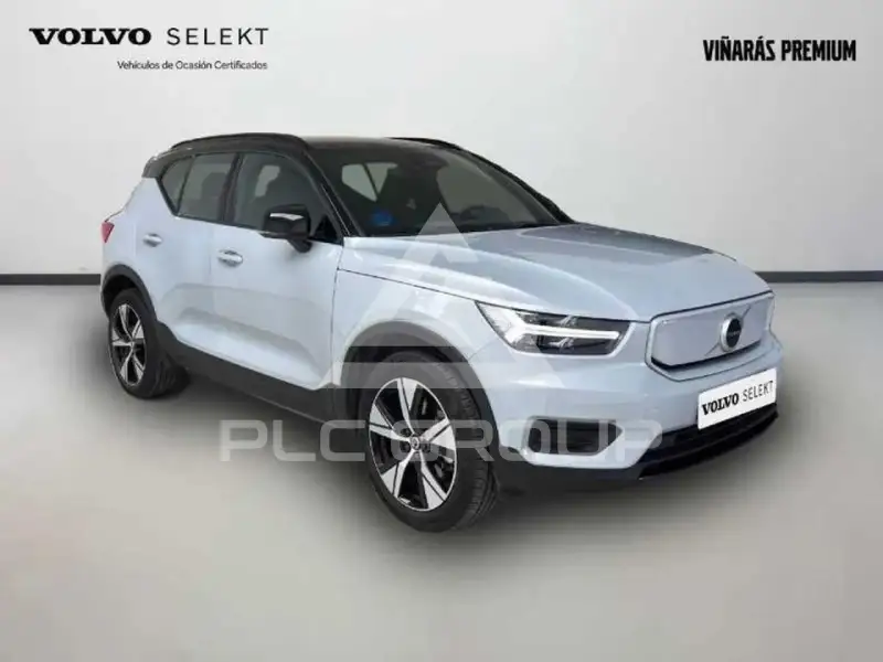 2022 Volvo XC40