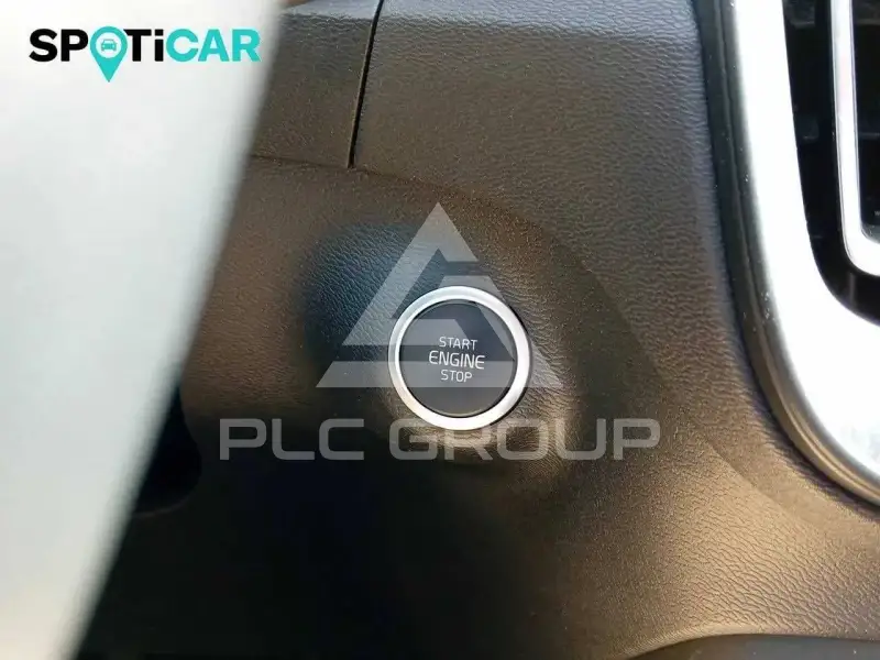 2022 Volvo XC40