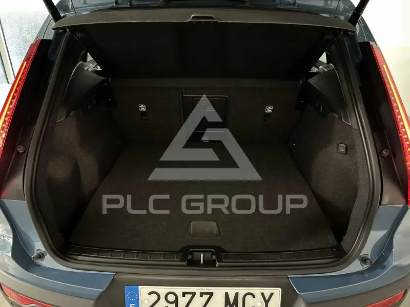 2022 Volvo XC40