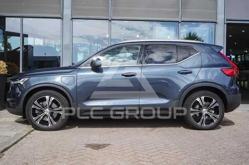 2022 Volvo XC40