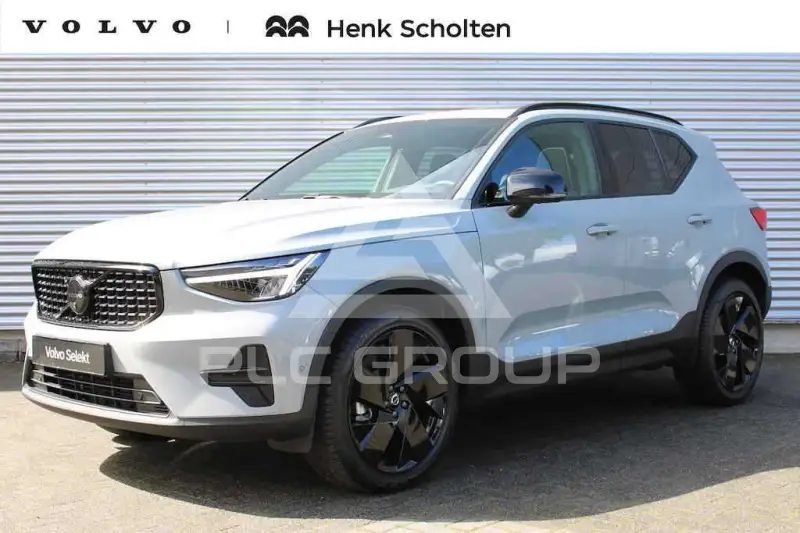 2022 Volvo XC40