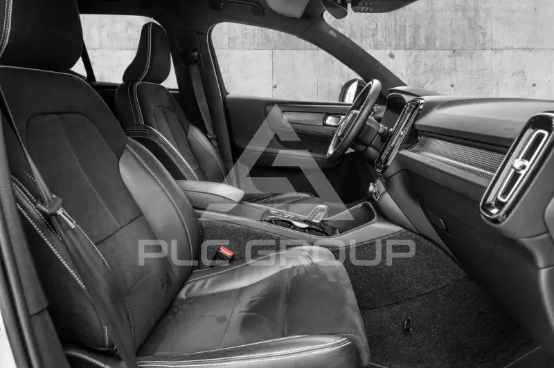 2022 Volvo XC40