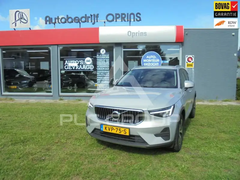 2022 Volvo XC40
