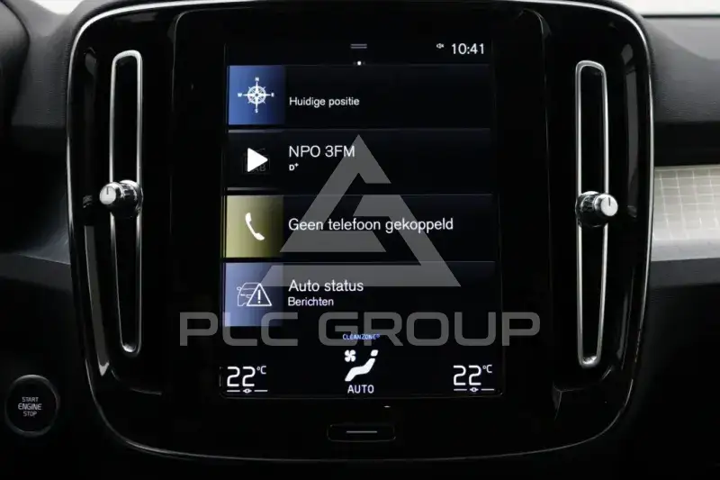 2022 Volvo XC40