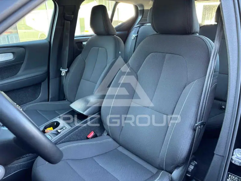 2022 Volvo XC40