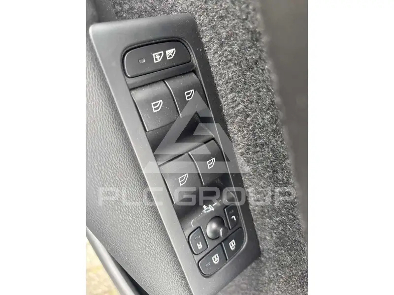 2022 Volvo XC40