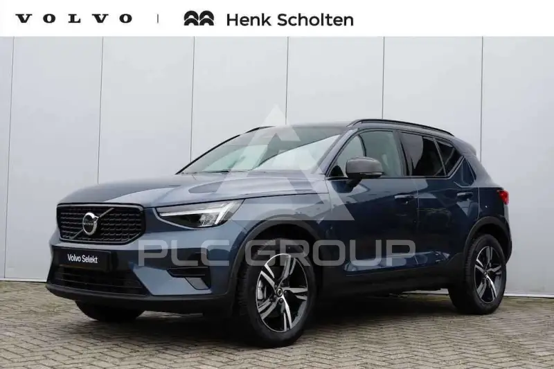 2022 Volvo XC40