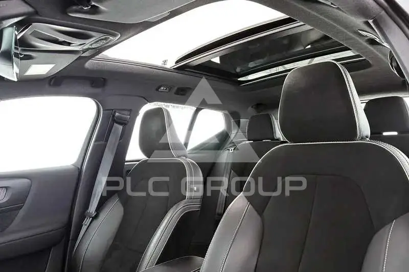 2022 Volvo XC40