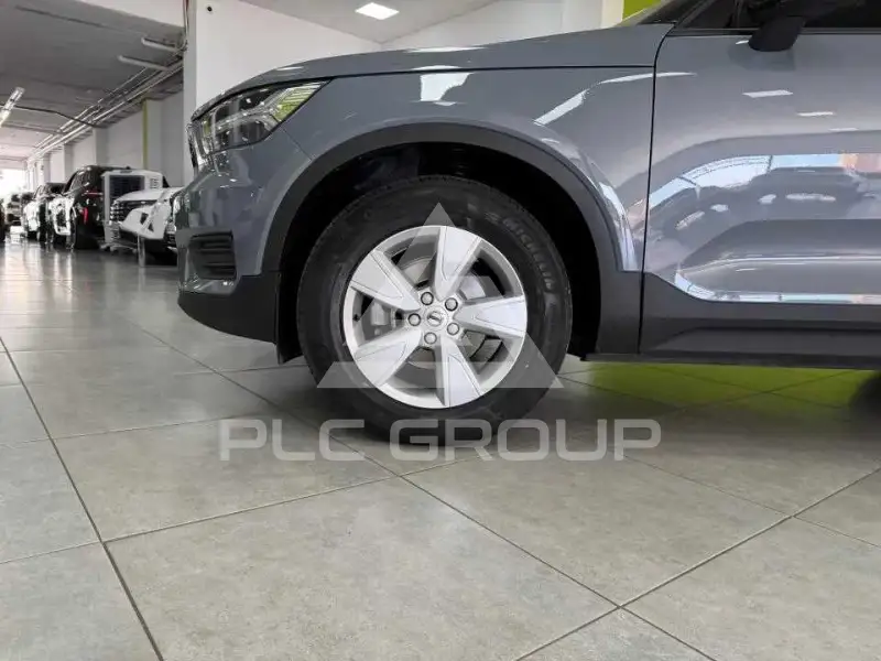 2022 Volvo XC40