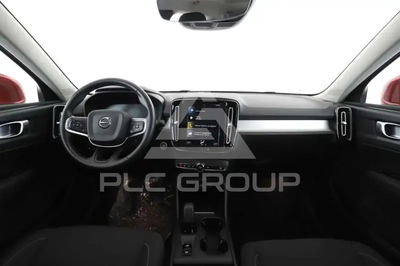 2022 Volvo XC40