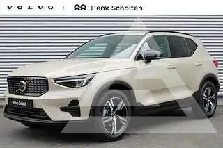 2022 Volvo XC40