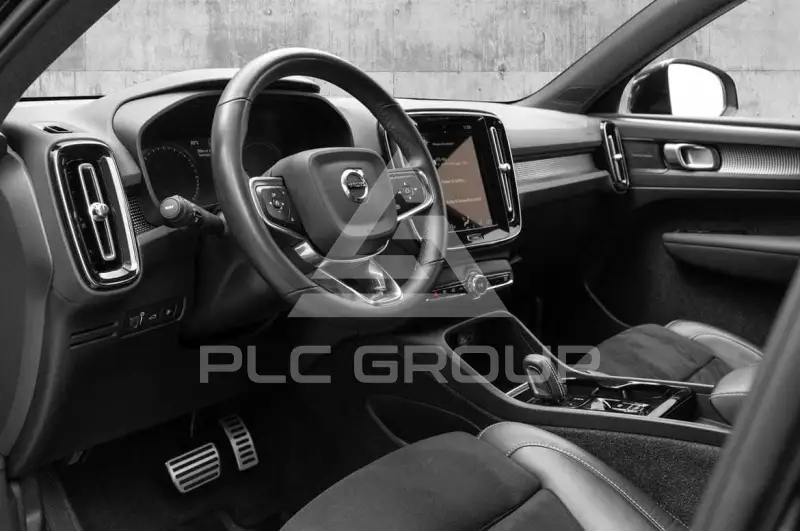 2022 Volvo XC40