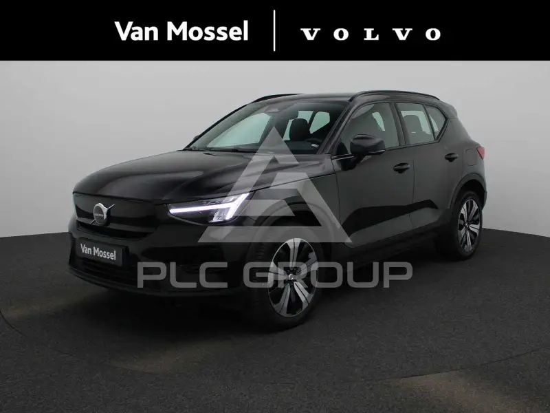 2022 Volvo XC40