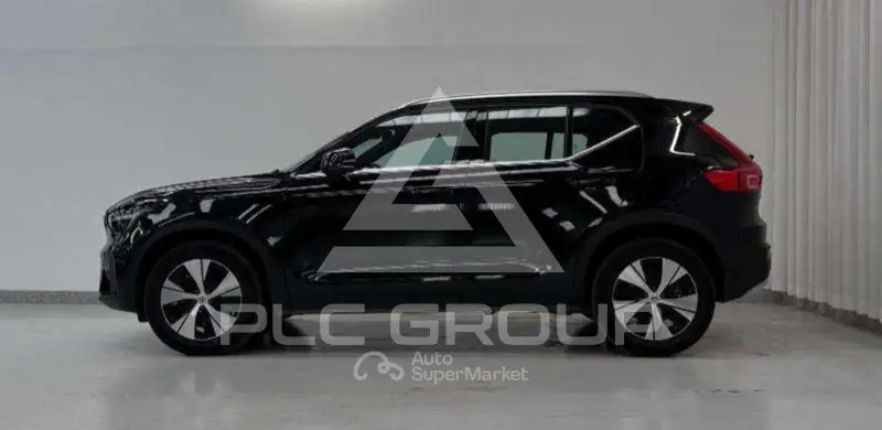 2022 Volvo XC40