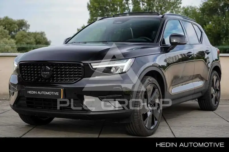 2022 Volvo XC40