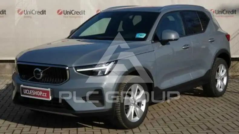 2022 Volvo XC40