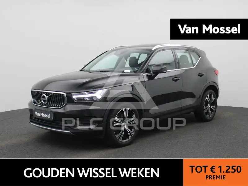 2022 Volvo XC40