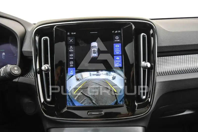 2022 Volvo XC40
