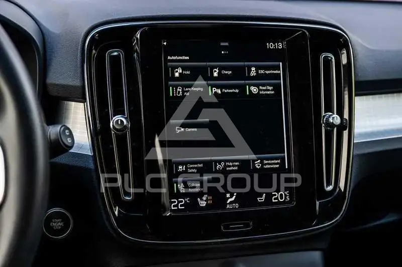2022 Volvo XC40