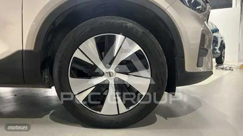2022 Volvo XC40