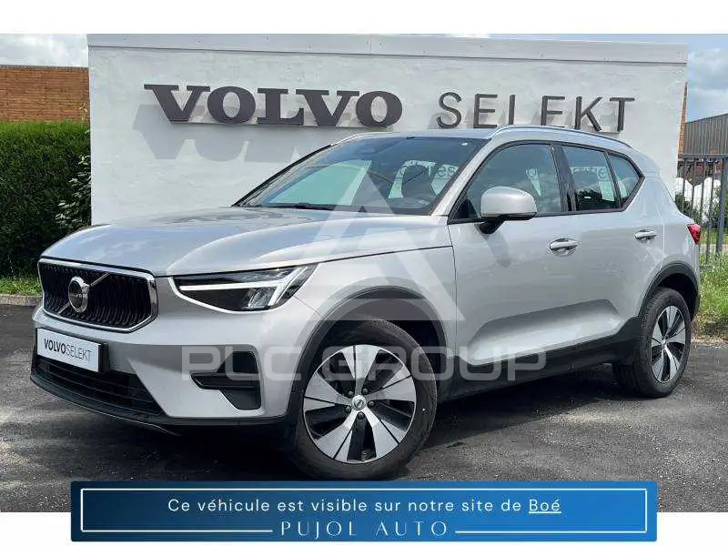 2022 Volvo XC40