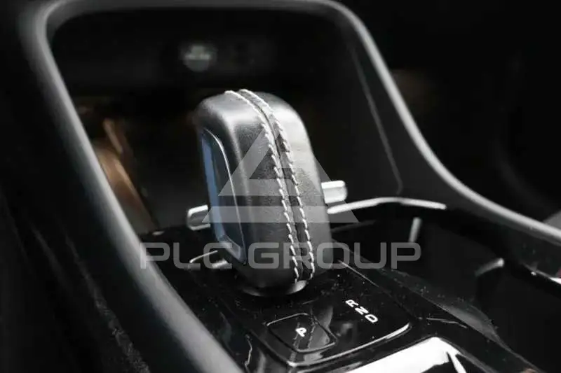 2022 Volvo XC40