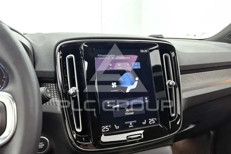 2022 Volvo XC40