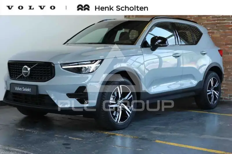 2022 Volvo XC40