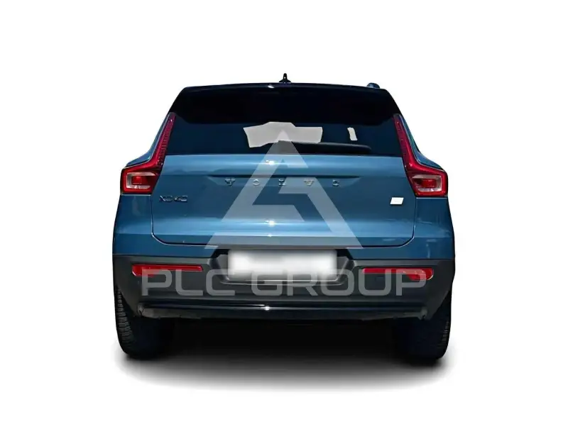 2022 Volvo XC40